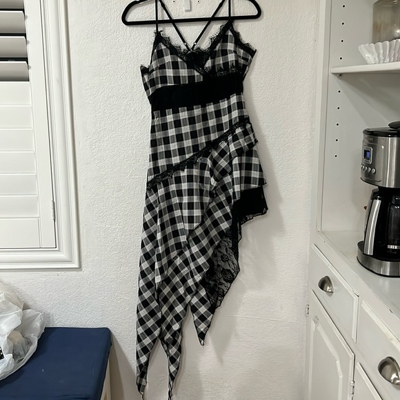 LOVELY U-DEAR DRESS - Picture 6 of 12